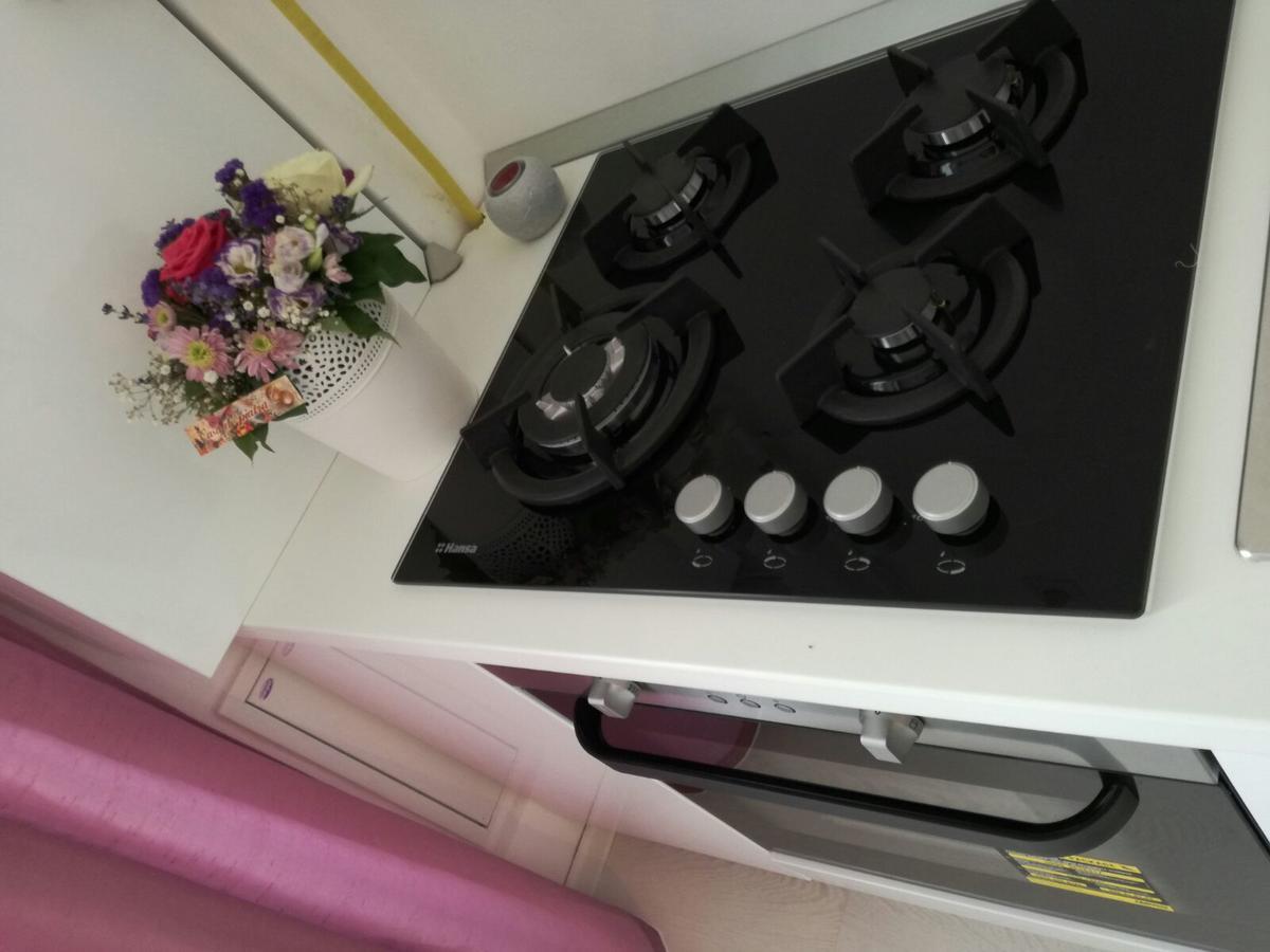 White Luxury Apartment 시비우 외부 사진